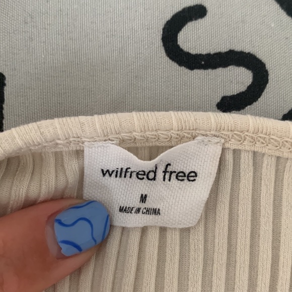 Aritzia Tank Top - Picture 3 of 3